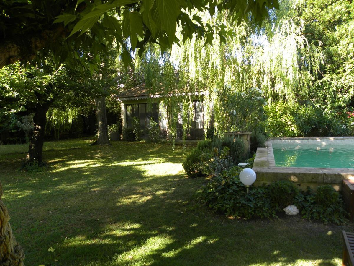 Maison Piloni LʼIsle-sur-la-Sorgue Buitenkant foto