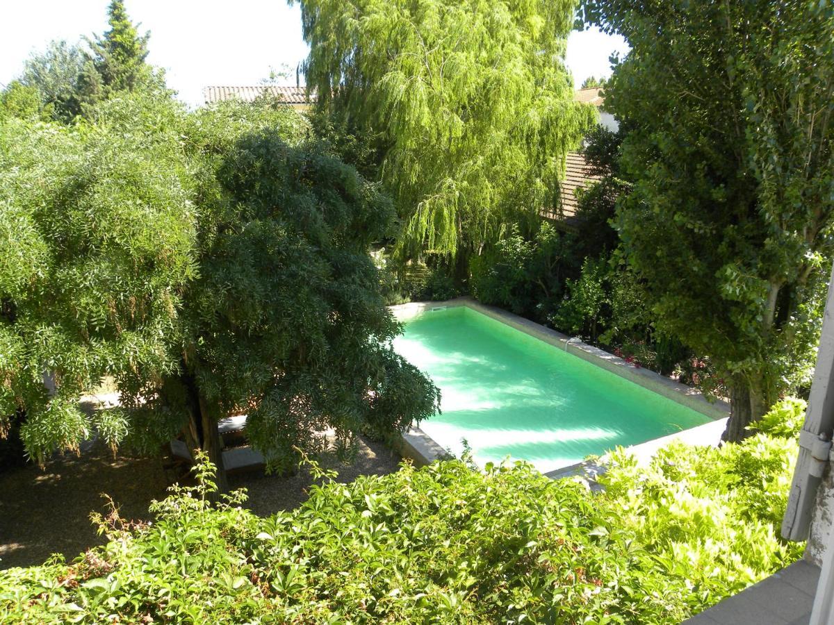 Maison Piloni LʼIsle-sur-la-Sorgue Buitenkant foto